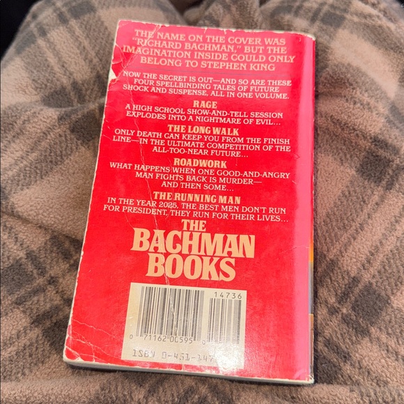 Stephen King 'The Bachman Books' Red Paperback - Picture 3 of 6